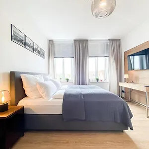 Luxus-apartment In Mit Privat-parkplatz Appartement