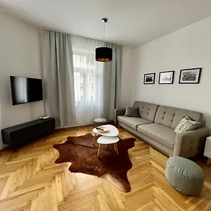 Firstclass 2r_apartment In Leipzig
